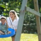 How Platform Tree Swings Benefit Kids Physically and Mentally